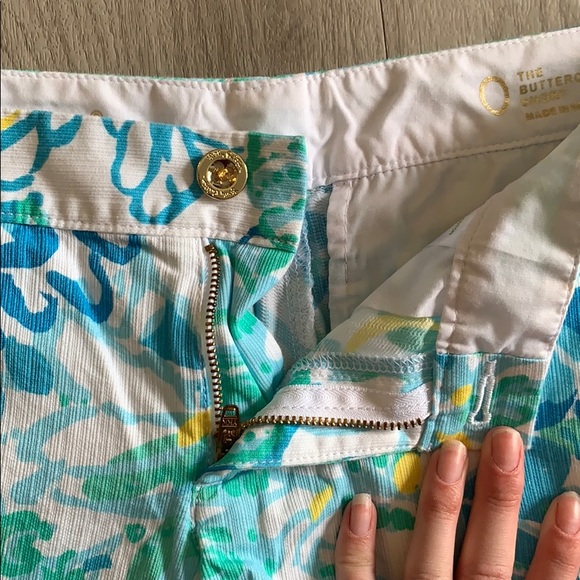 Lilly Pulitzer Buttercup Scalloped Shorts - Picture 7 of 7